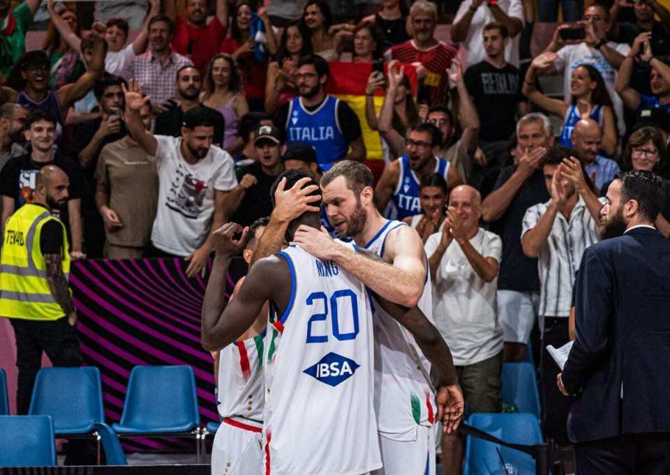 一场比一场差！前鹈鹕独行侠内线在意大利队的表现令人非常失望？